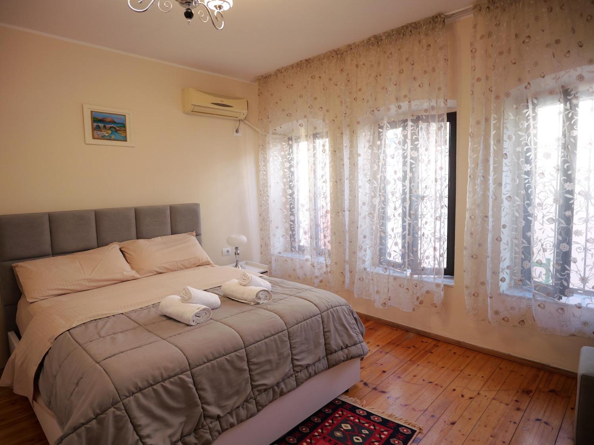 Apartment Fisi Heritage Home&apartaments